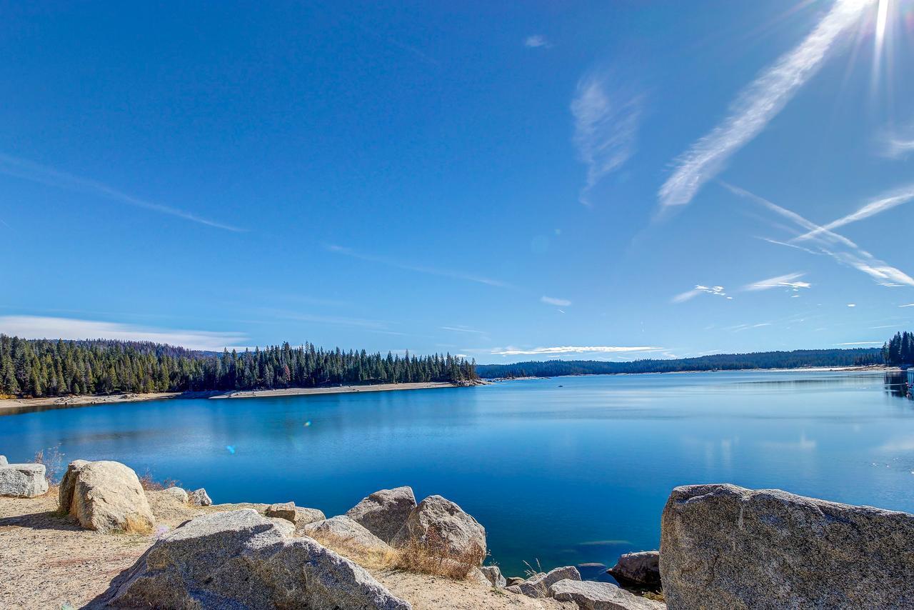 Sparrow Cove Shaver Lake Exteriér fotografie